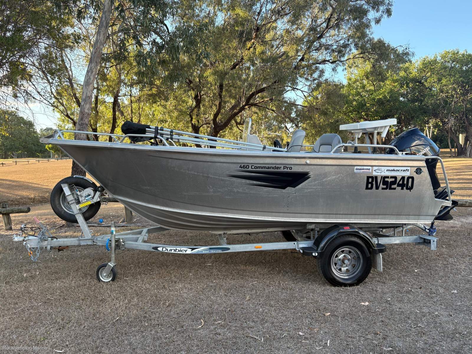 Makocraft 460 Commander Pro Side Console - Only 60 Hours - Immaculate Condition