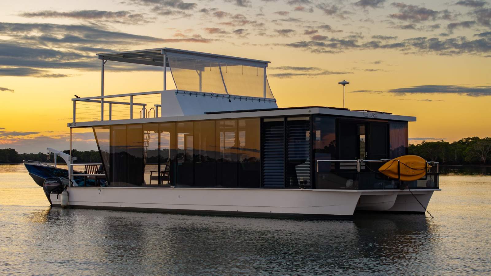 Eagle Catamaran 50 Houseboat