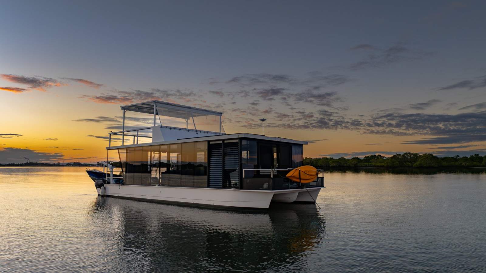 Eagle Catamaran 50 Houseboat
