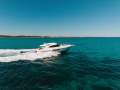 Riviera 5000 Sport Yacht