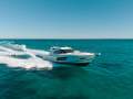 Riviera 5000 Sport Yacht