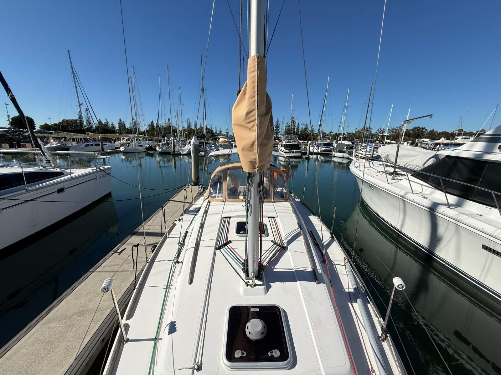 Dufour Grand Large 335