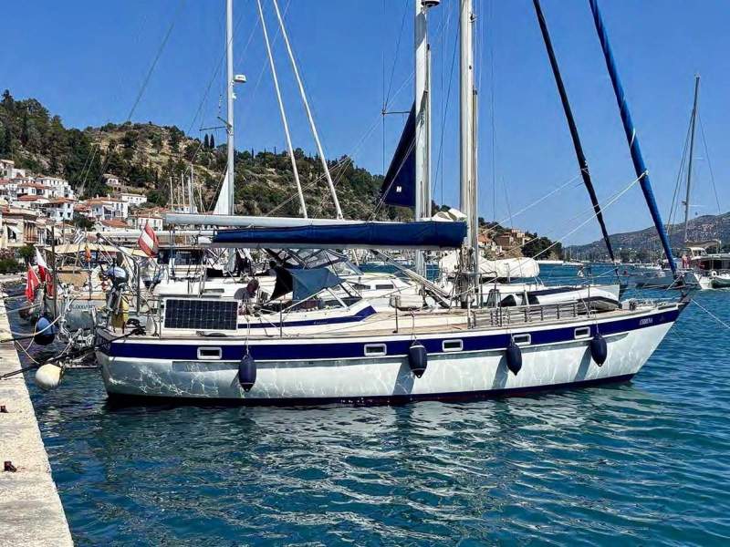 Hallberg-Rassy 38