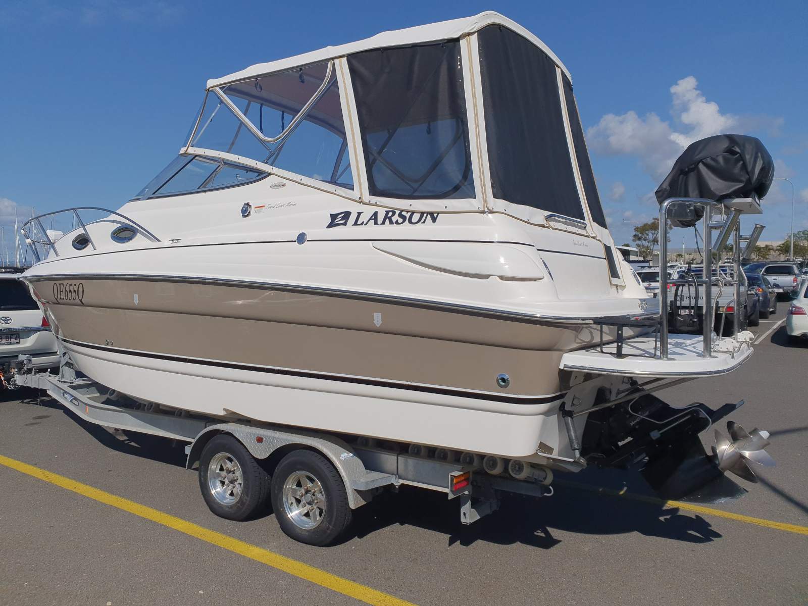 Larson Cabrio 240