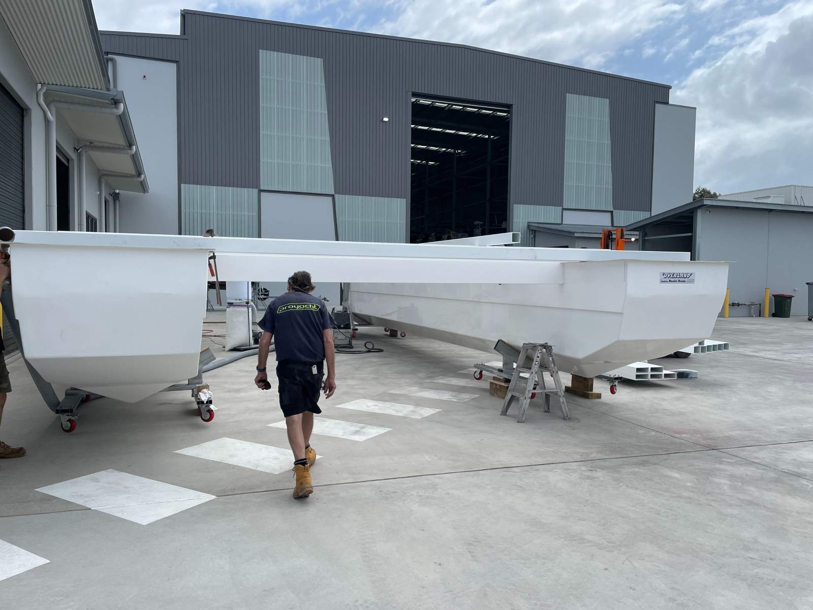 Custom:Hulls in clude steel cradels to move vessel around