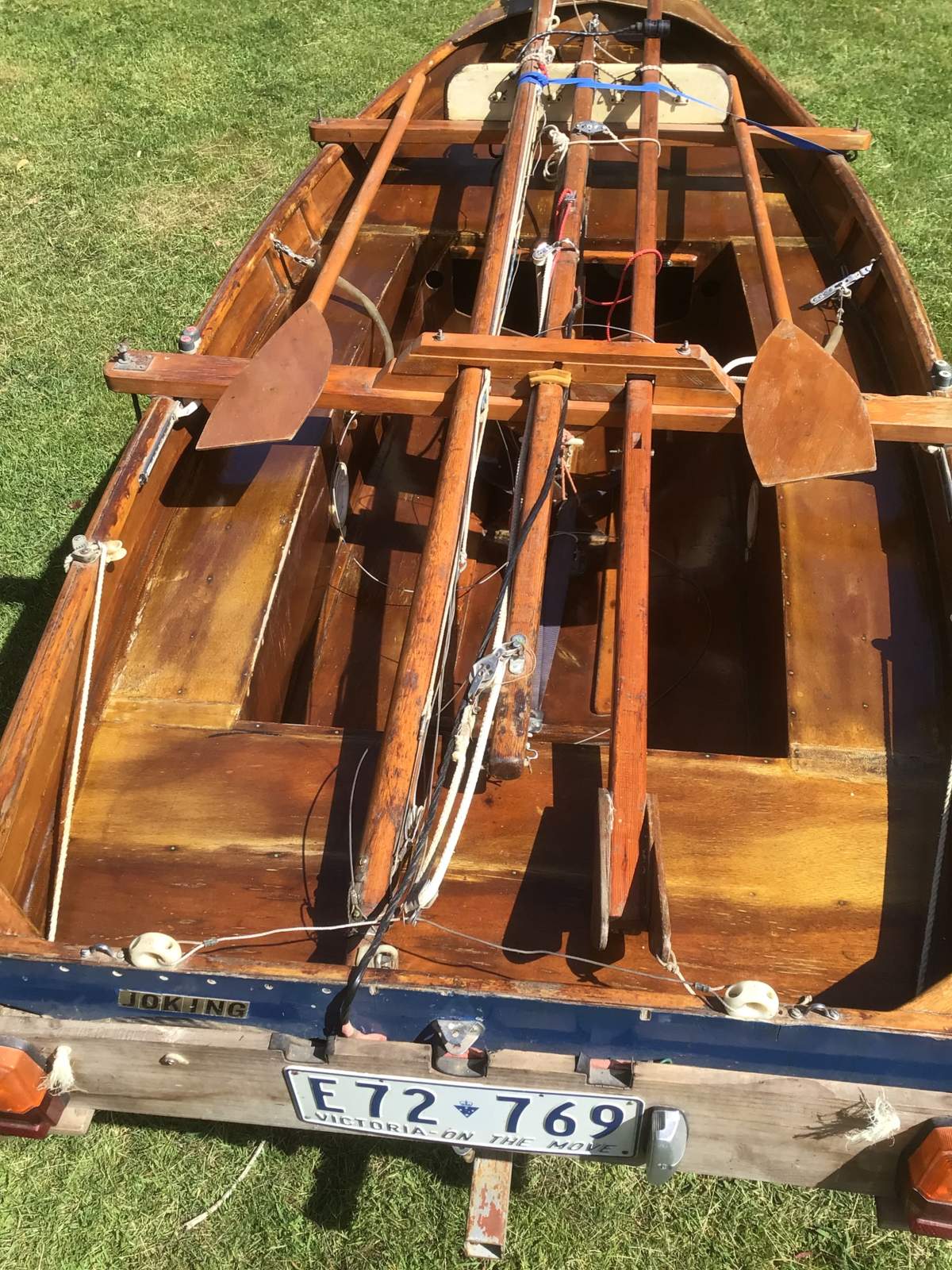 Mirror Sailing Dinghy:Mirror with masts stowed for travel