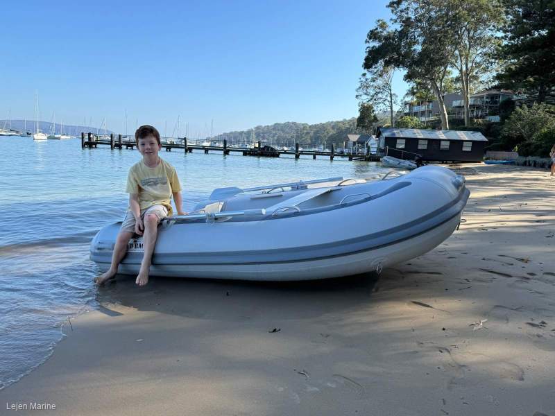 Redback Inflatable 250 Rollup