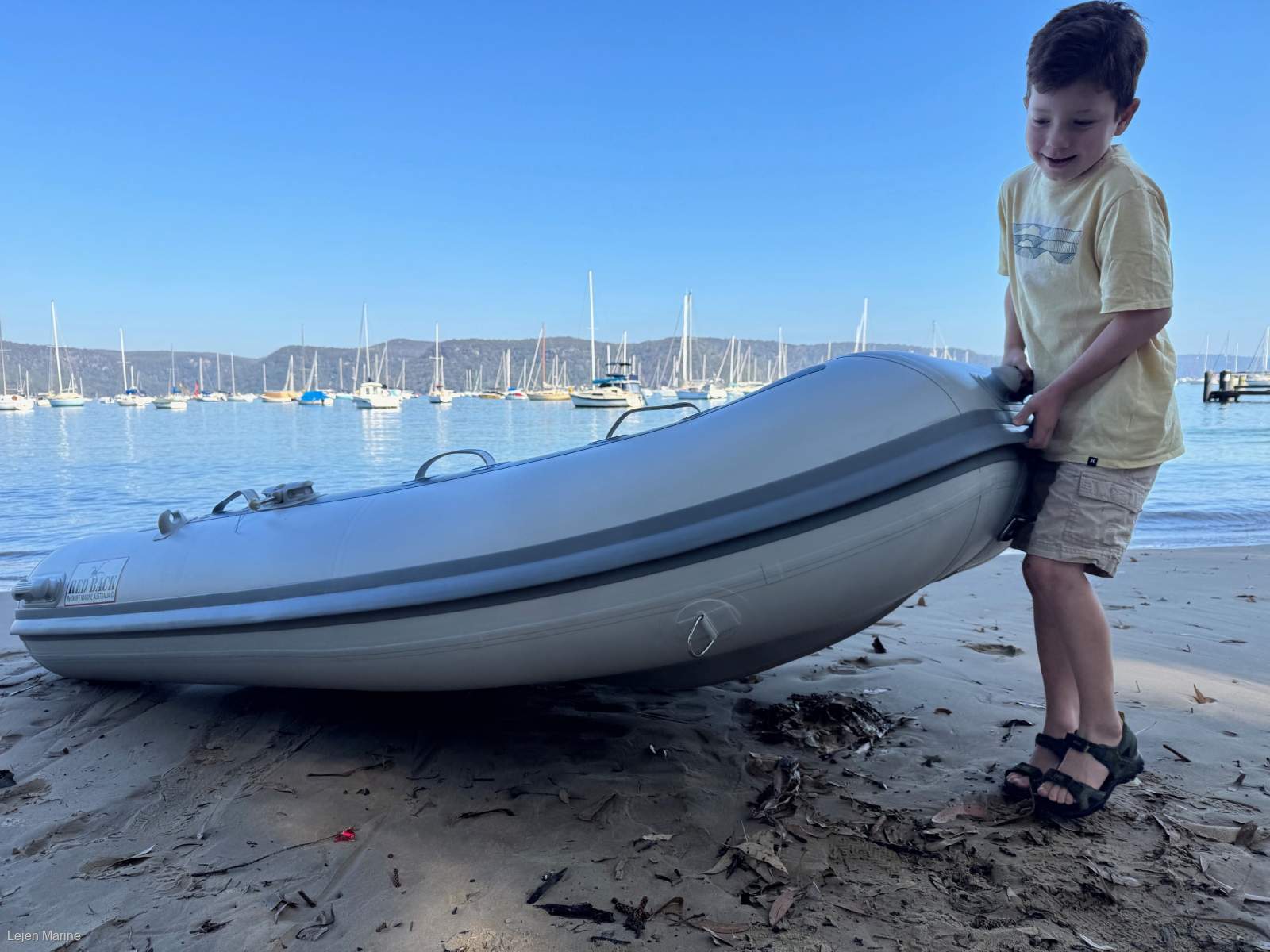 Redback Inflatable 250 Rollup
