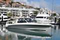 Boston Whaler 380 Realm