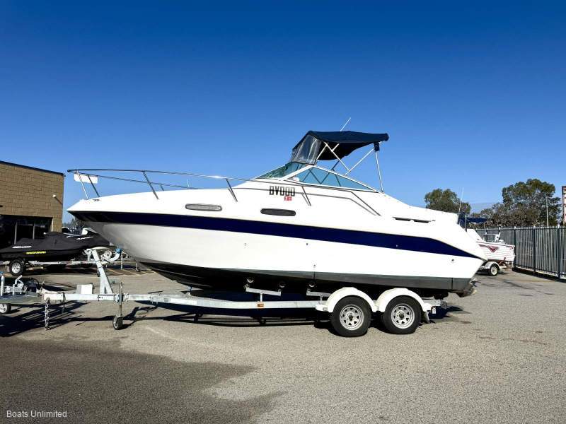 Sea Ray 220 Sundancer NO MONEY TO SPEND, NEW 350 MAG MPI MOTOR ONLY 7 HR