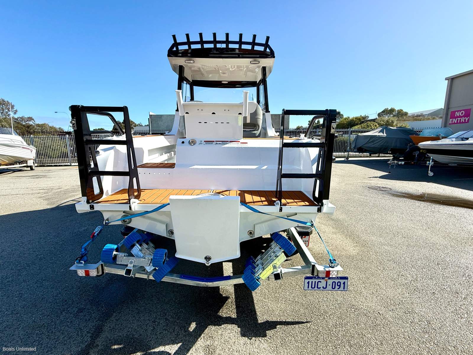 New Gospel 6.25 Profisher GREAT DECK SPACE THE EXTENDED FISHING ZONE WOW!