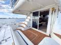 Sea Ray 44 Sedan Bridge