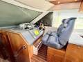 Riviera 4400 Sport Yacht