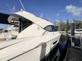Riviera 4400 Sport Yacht