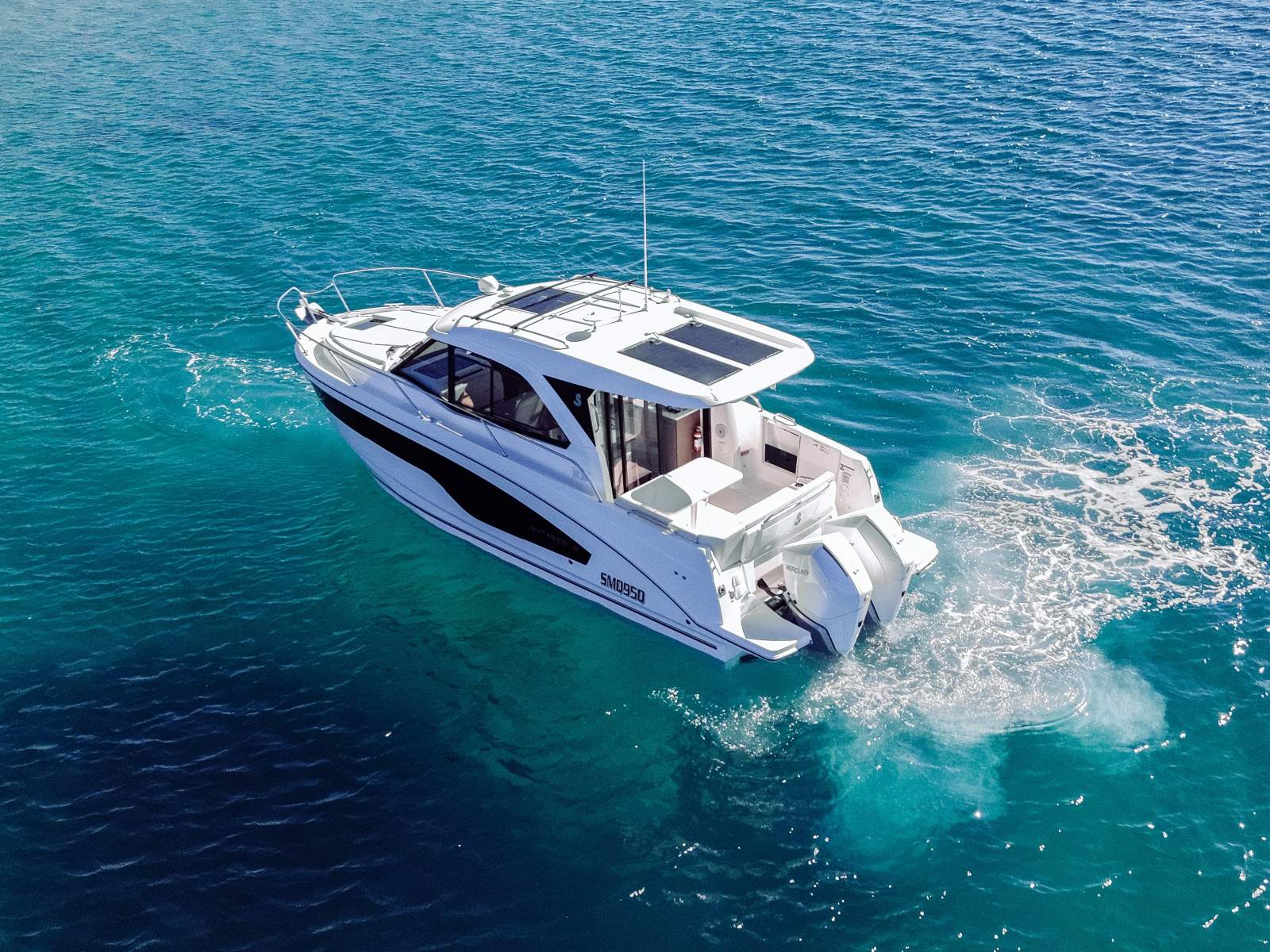 Beneteau Antares 9 OB V2
