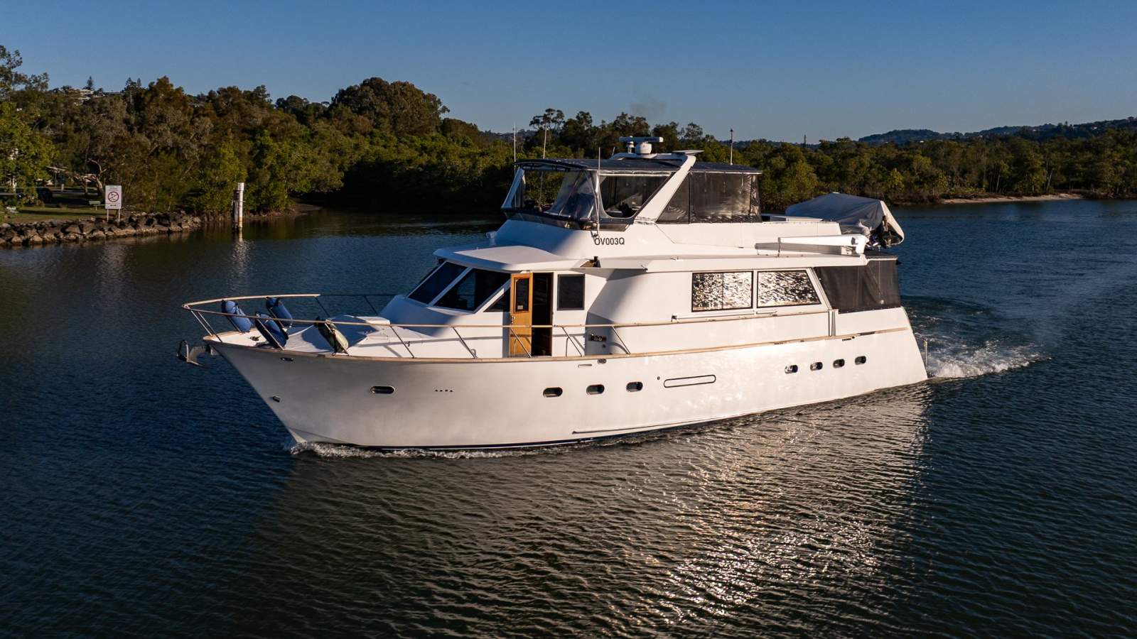 DeFever 63 Explorer Yacht