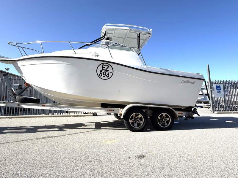 Seaswirl Striper 2101 WA SOFT RIDE, AWESOME DECK SPACE,