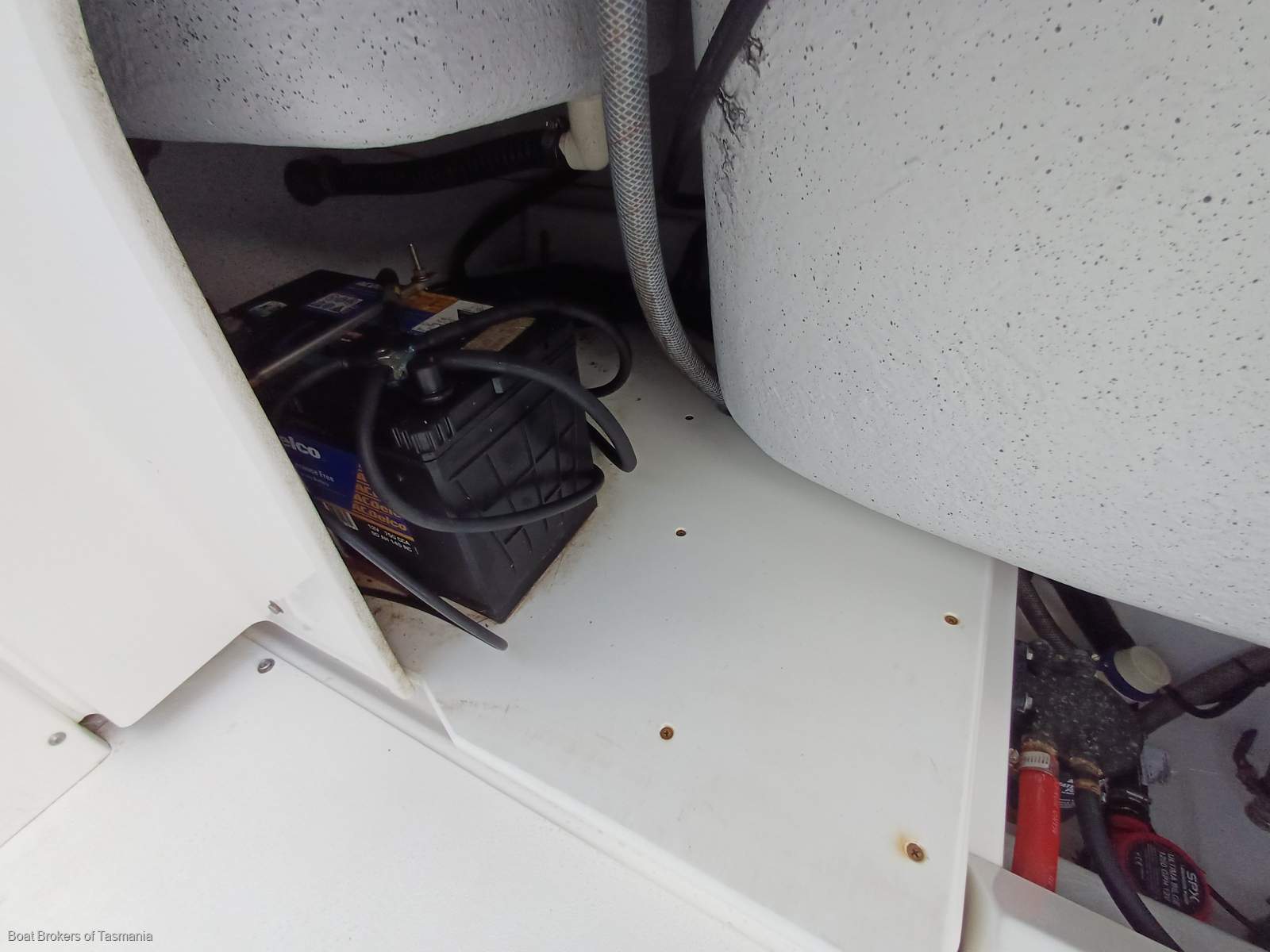  CruiseCraft Explorer 685ht. Complete offshore fishing package. Boat Brokers of Tasmania