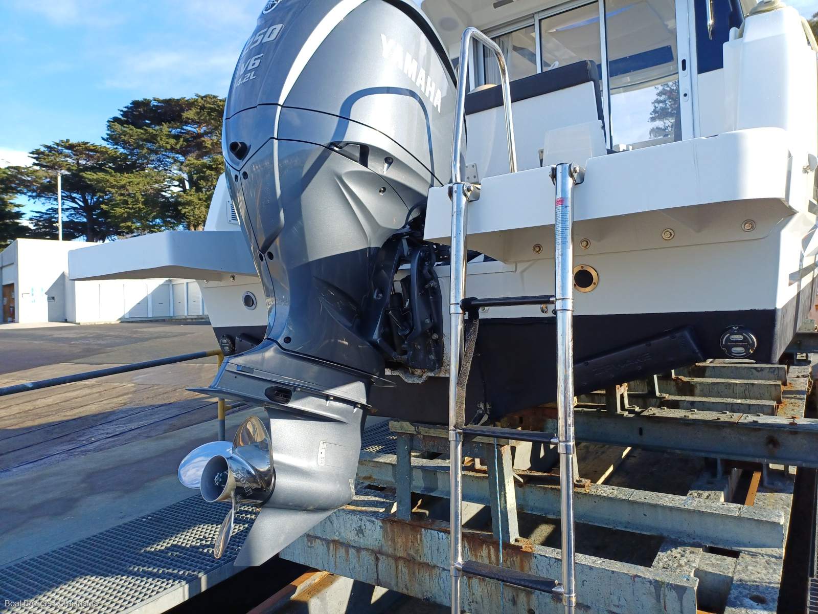 Vin et Fromage Jeanneau Merry Fisher 795 Series 2 Low hours, slipped, antifouled, serviced. Boat Brokers of Tasmania