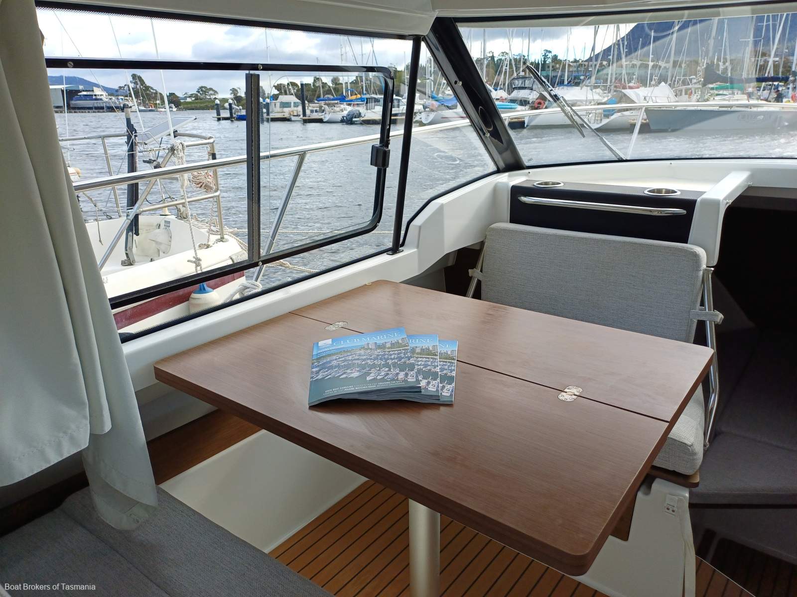 Vin et Fromage Jeanneau Merry Fisher 795 Series 2 Low hours, slipped, antifouled, serviced. Boat Brokers of Tasmania