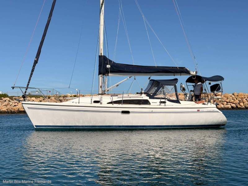 Catalina 309 With a Prime Coogee Marina Pen