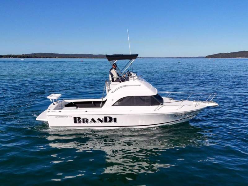 Caribbean 24 Flybridge Sports Fisherman