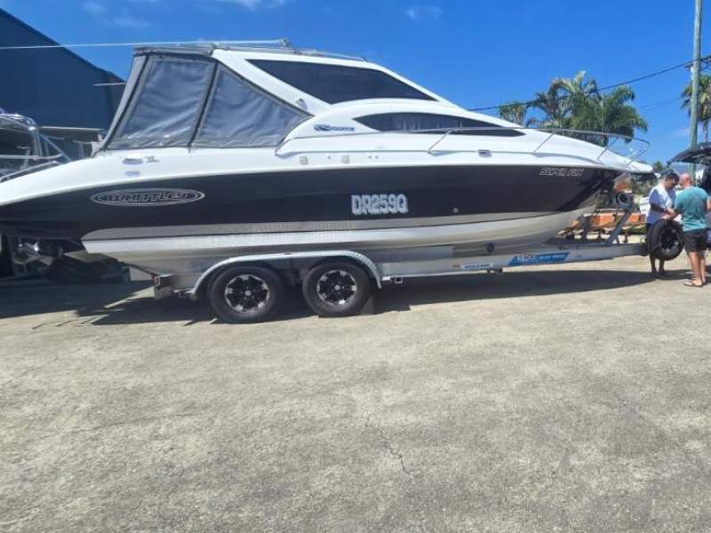 Whittley CR 2590 2008 Whittley CR2590 Cabin Cruiser