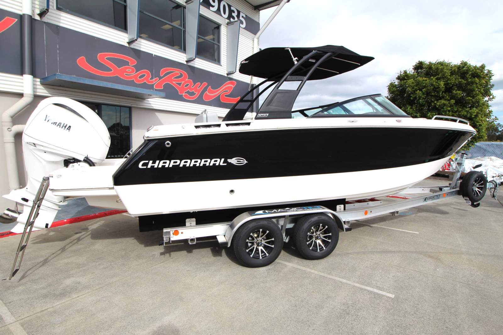 Chaparral 4 SSX OB Bowrider