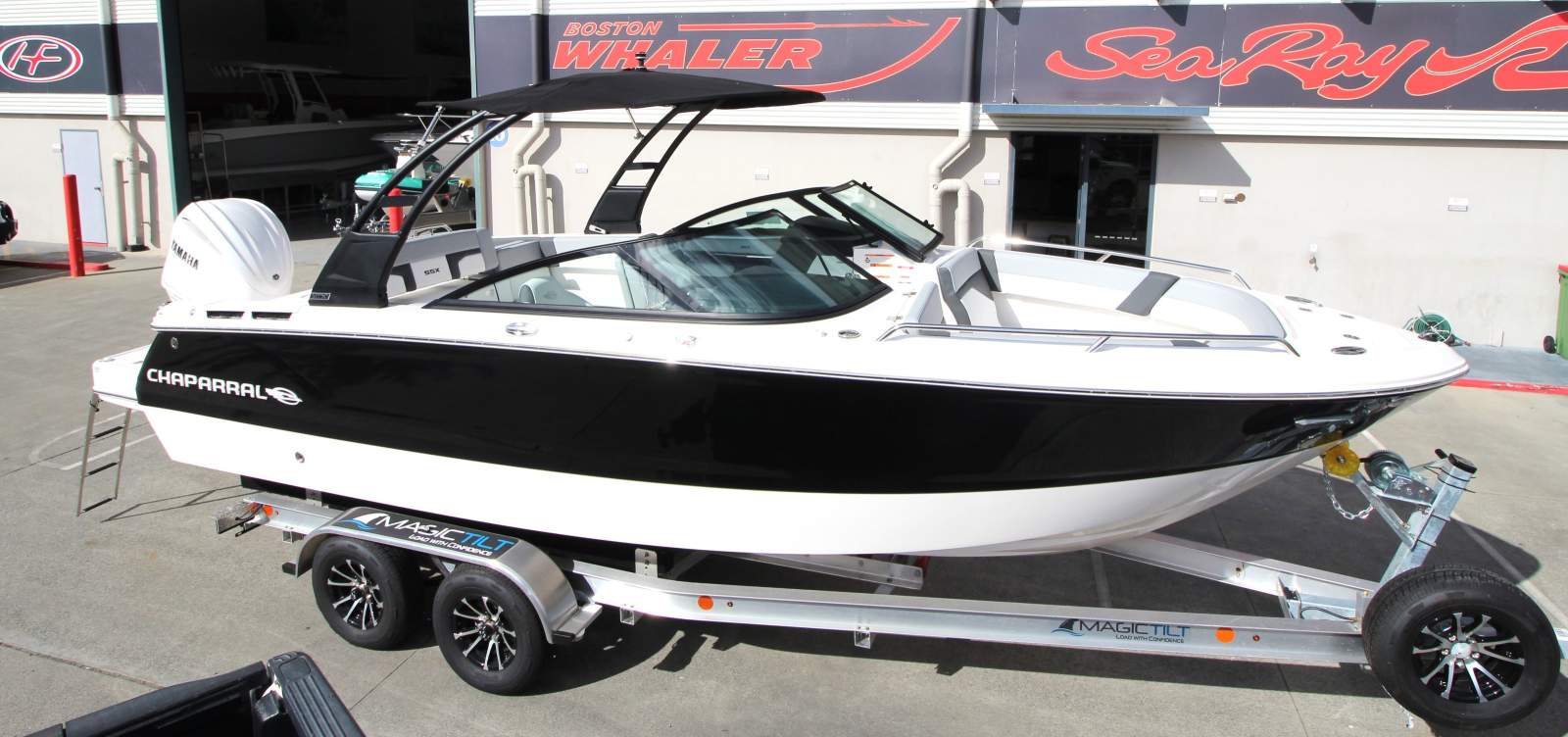 Chaparral 4 SSX OB Bowrider