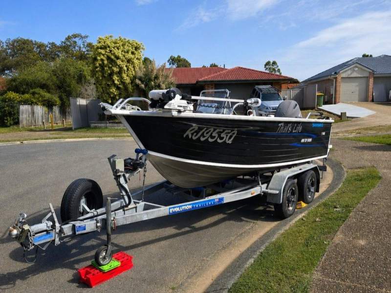 Quintrex 490 Top Ender Side Console