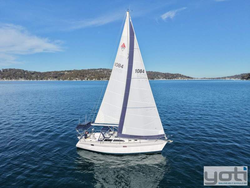 Catalina 320