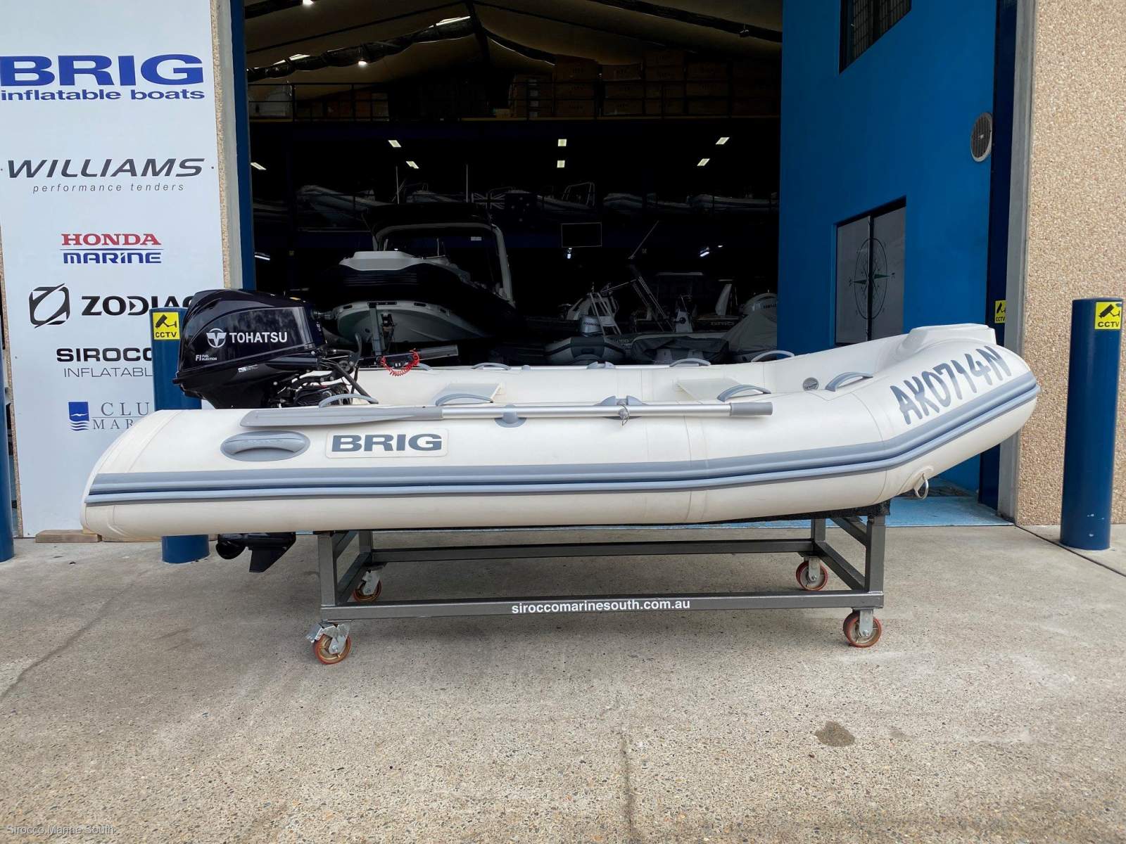 Brig Falcon 320HC