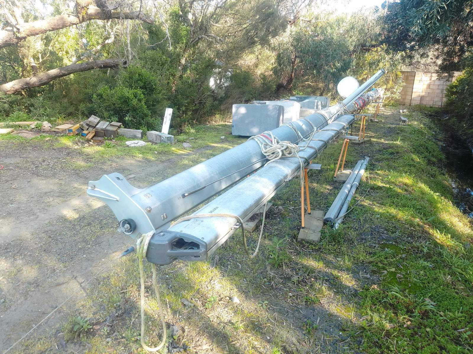 Bruce Roberts 53 Cutter rigged pilot house fiberglass
