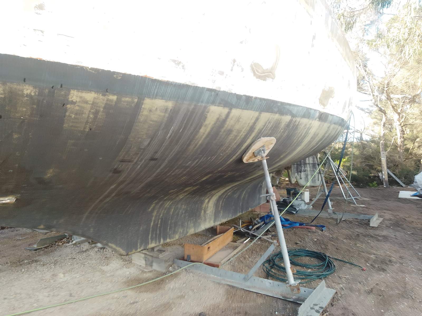 Bruce Roberts 53 Cutter rigged pilot house fiberglass