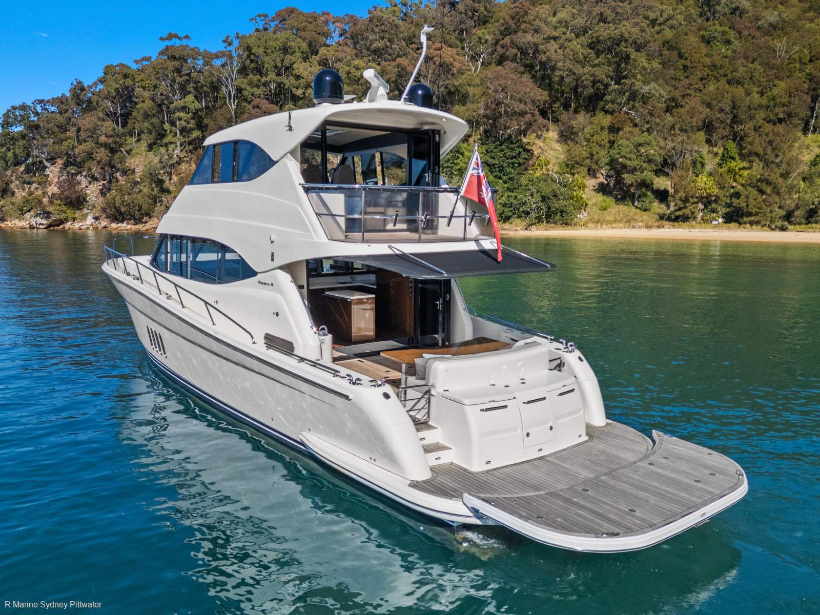 Maritimo M58 Cruising Motor Yacht