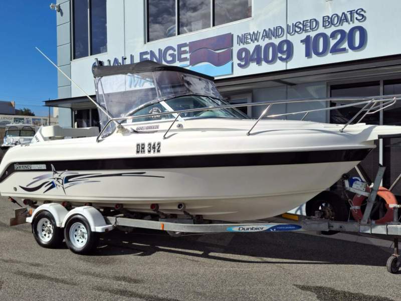 Haines Hunter 600 R Breeze (6.4M LOA)