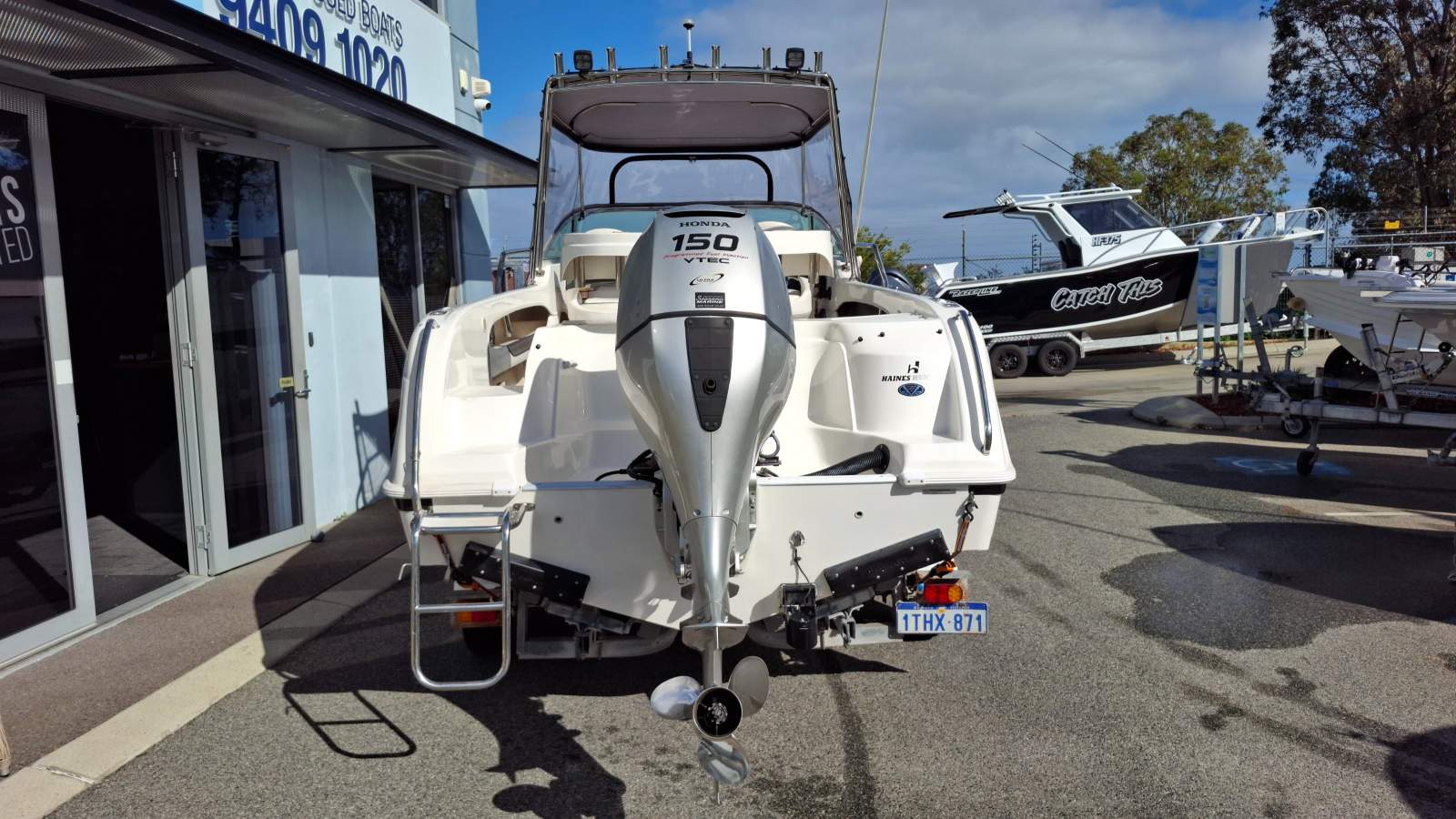 Haines Hunter 600 R Breeze (6.4M LOA)