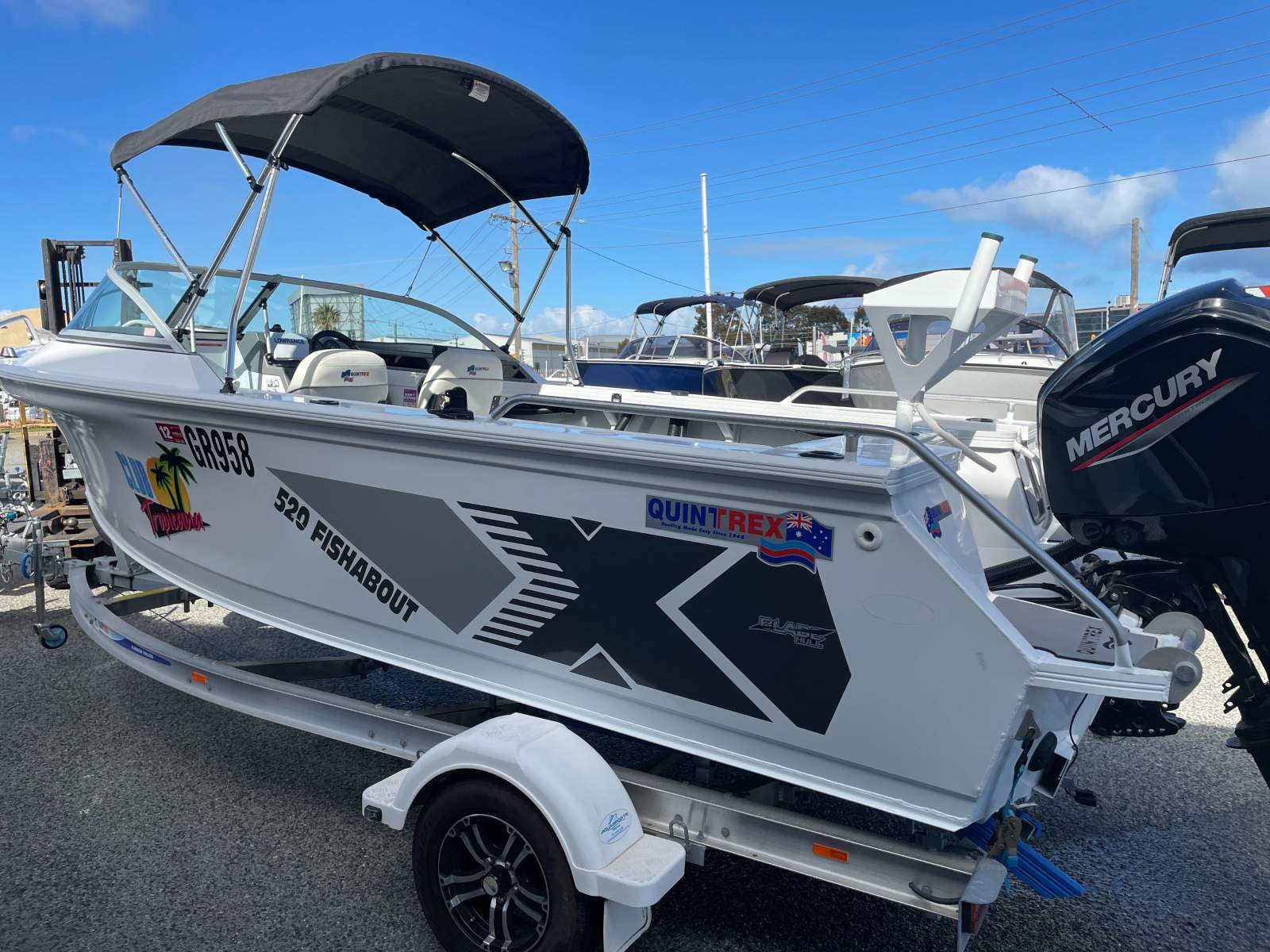 Quintrex 520 Fishabout