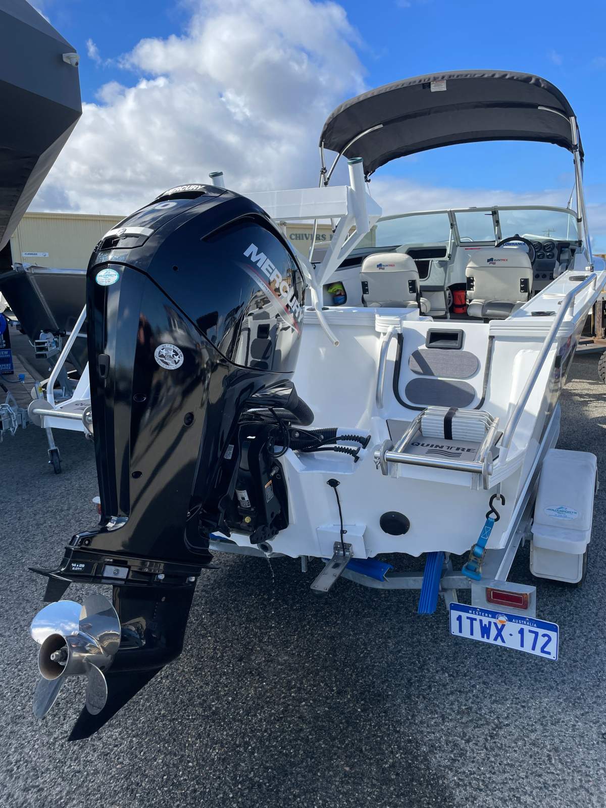 Quintrex 520 Fishabout