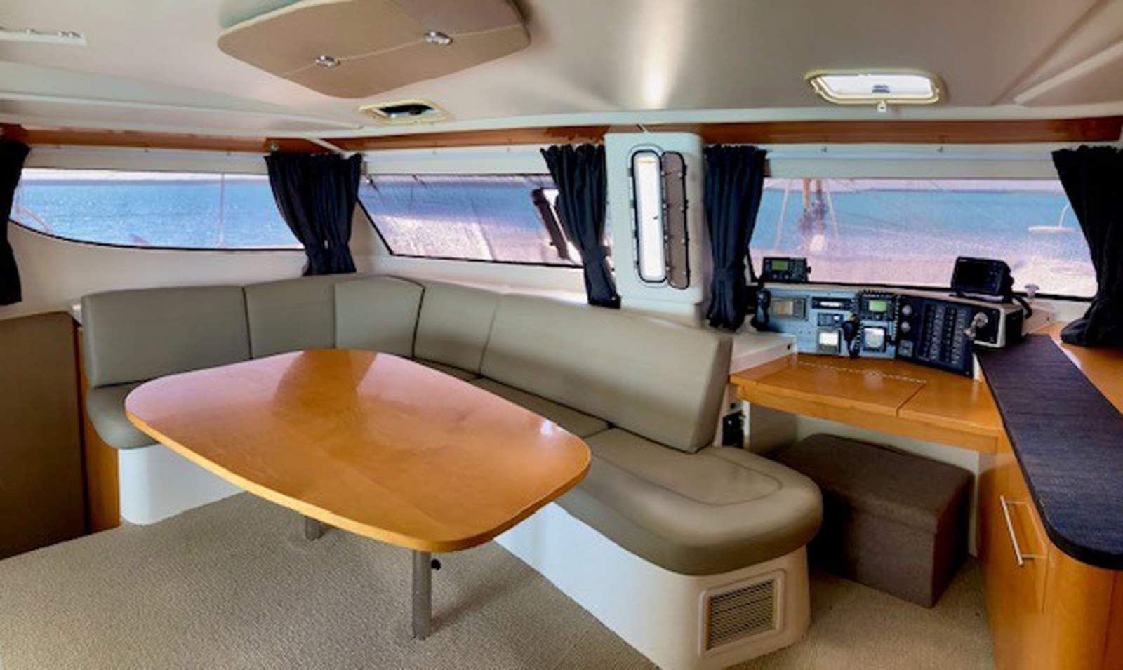 Fountaine Pajot Orana 44