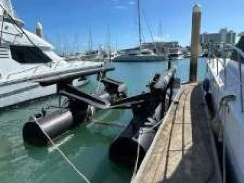 AirBerth Boat Lift