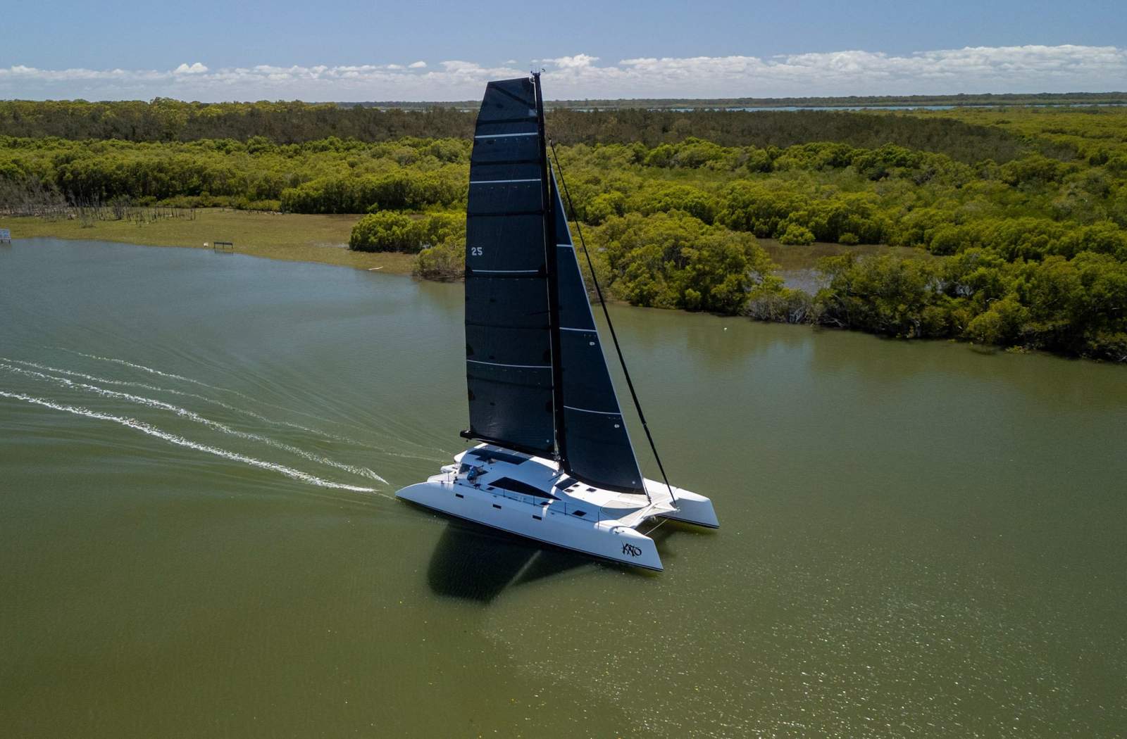 Schionning 66 Carbon