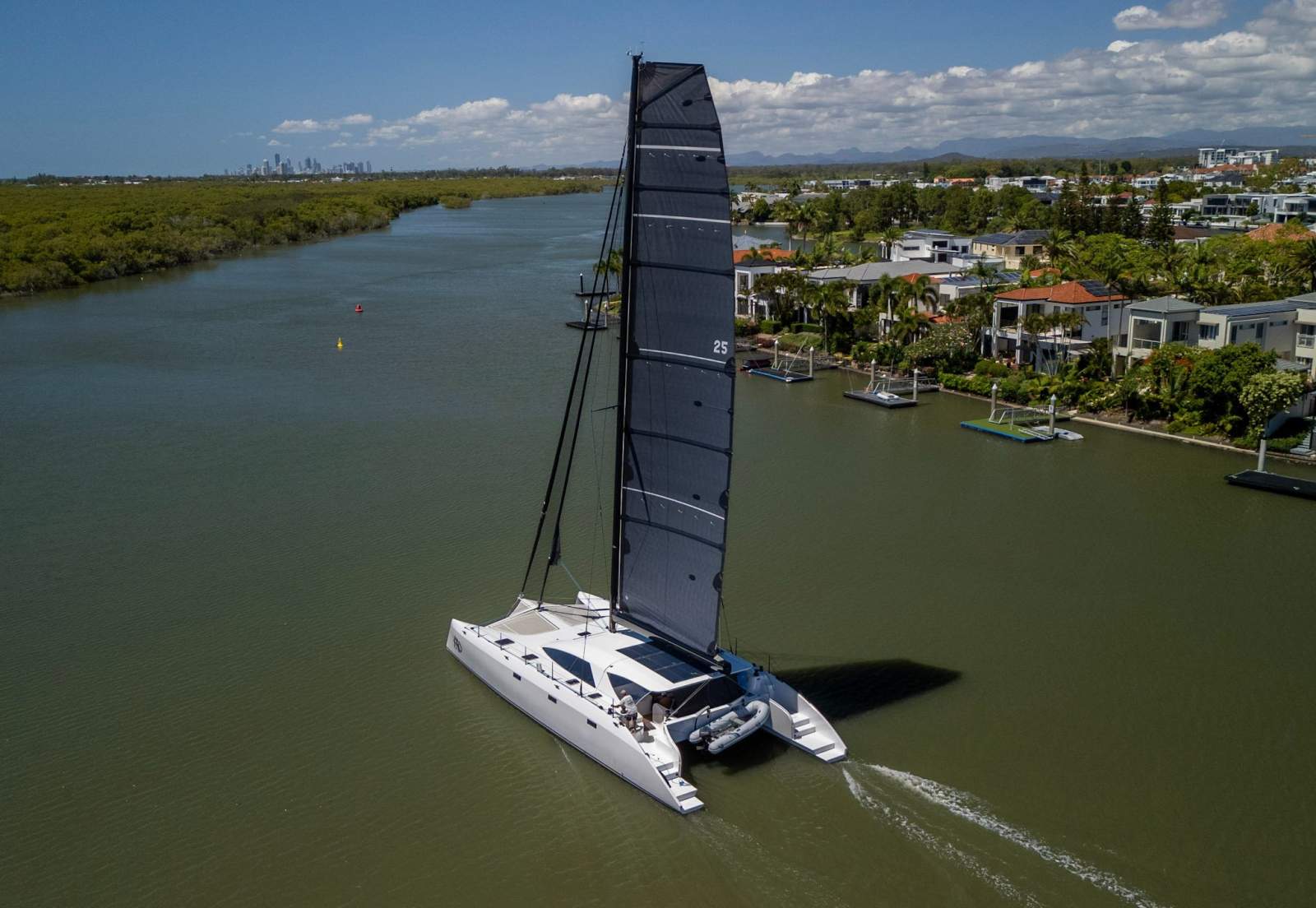 Schionning 66 Carbon