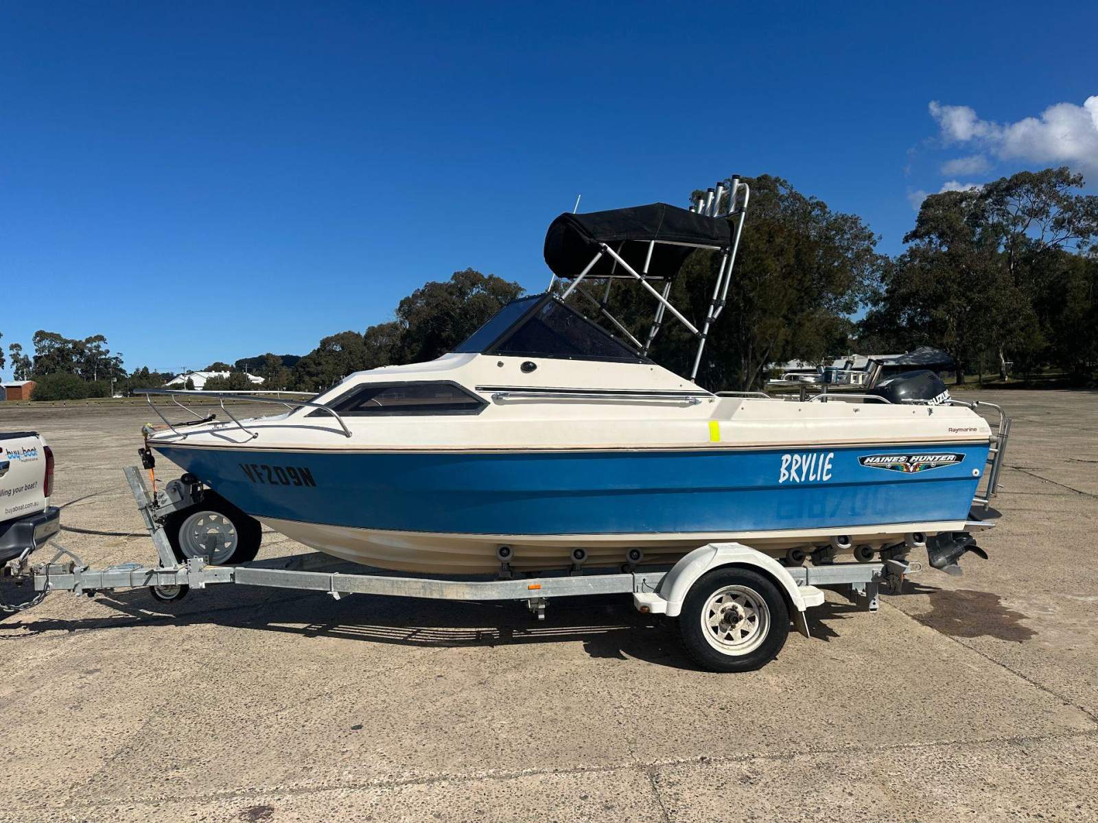 Haines Hunter 520