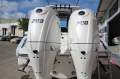 Robalo R250 Centre Console