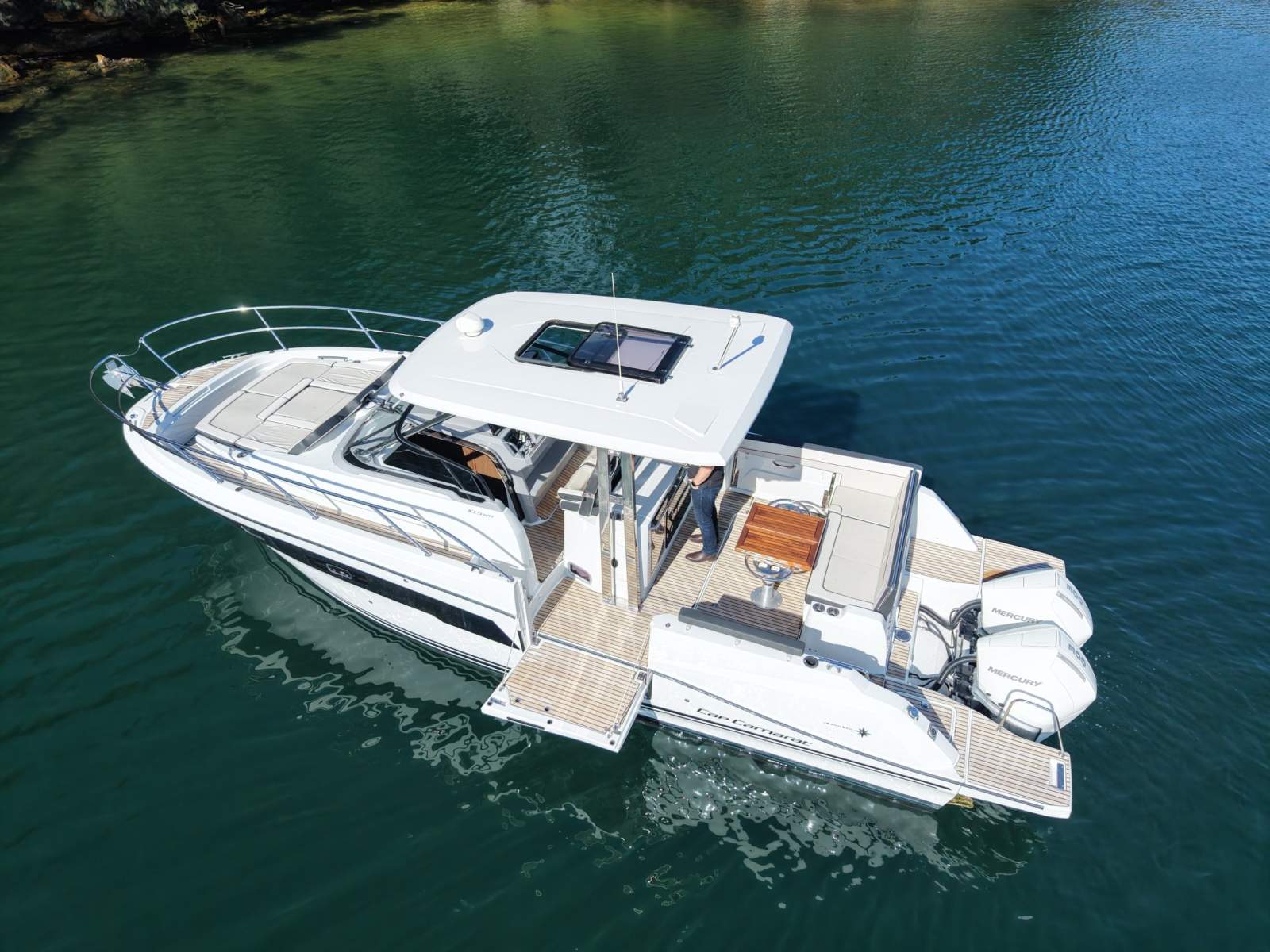Jeanneau Cap Camarat 10.5WA Series 2