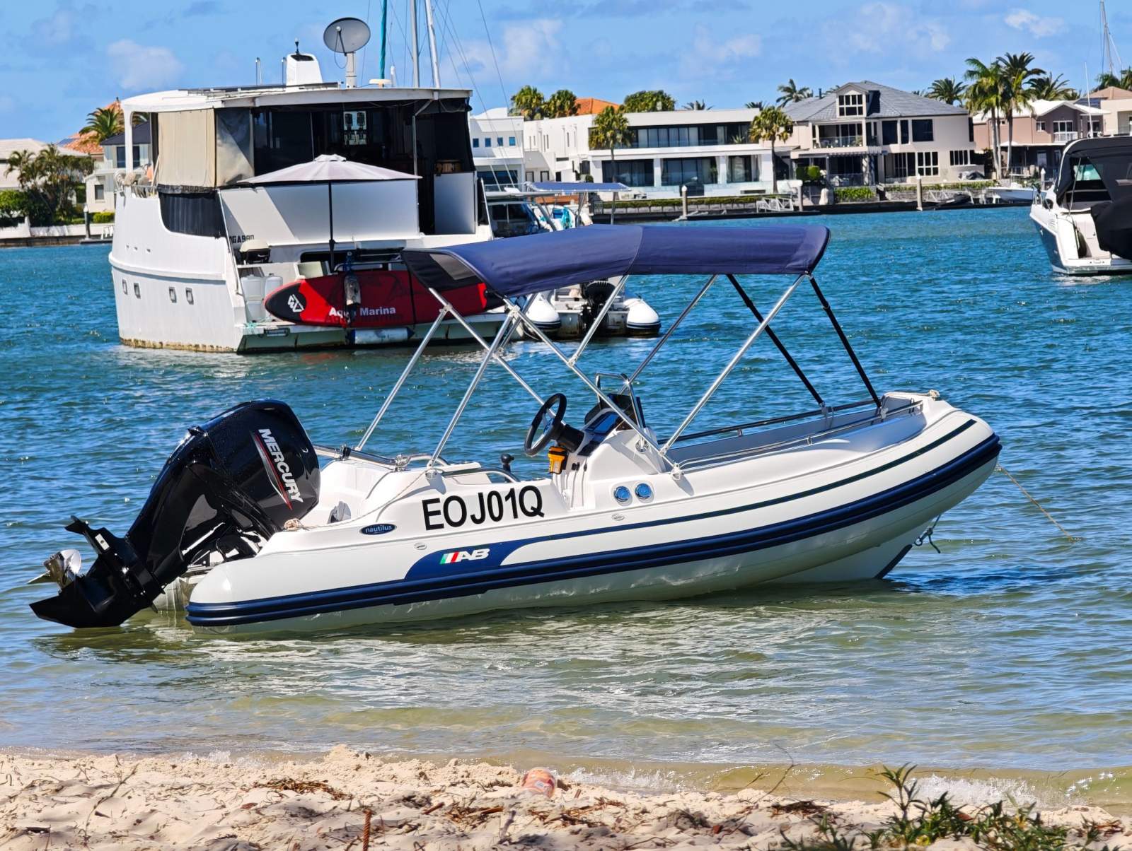 AB Inflatables Nautilius 14 DLX Luxury yacht tender