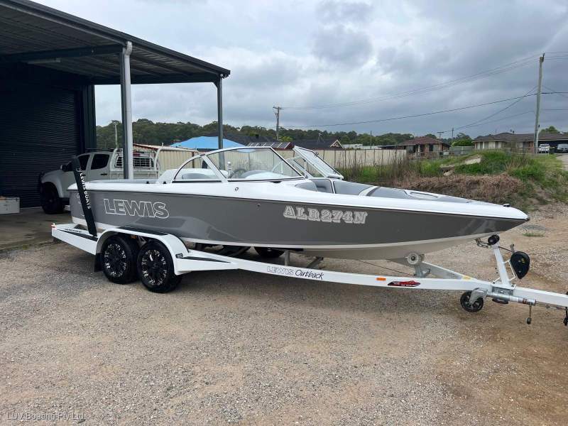 Lewis Boats Outback