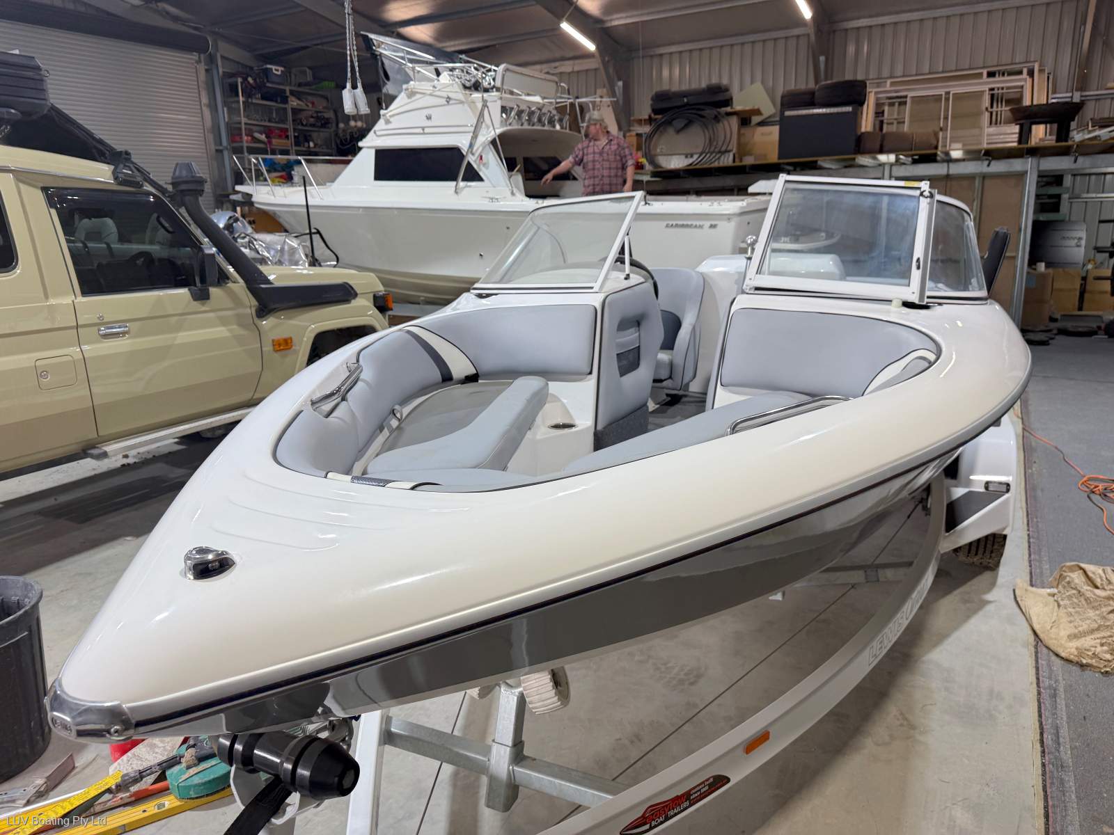 Lewis Boats Outback