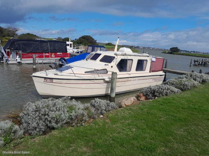 Knappo River Boats Cruiser 30